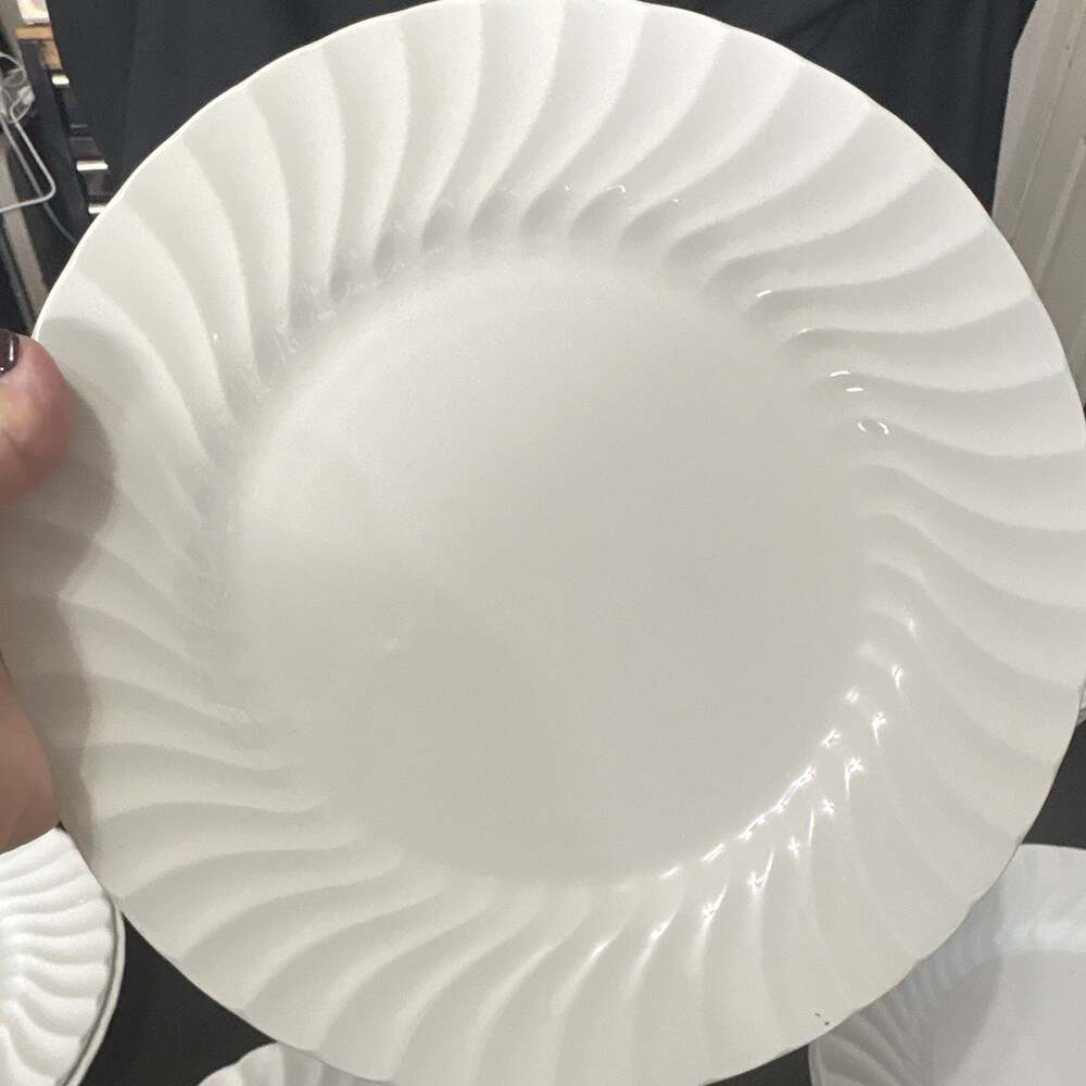 Set Of 2 Johnson Brother Made In England Snow White Regency Dinner Plate ￼